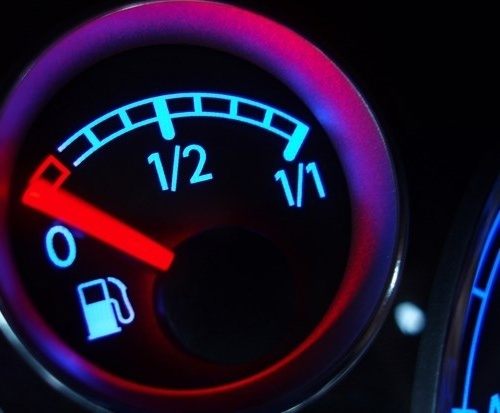 Những thói quen giúp tiết kiệm nhiên liệu ô tô